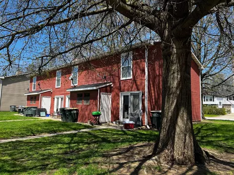 2300 Glendale Blvd, Valparaiso, IN 46383 photo 4