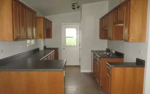 516 Devon Dr, Dyer, IN 46311 photo 4