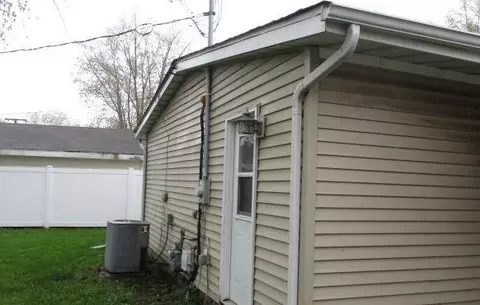 516 Devon Dr, Dyer, IN 46311 photo 3