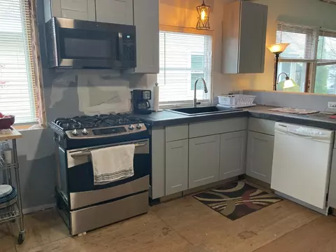 1319 Davis Ave, Whiting, IN 46394 photo 15