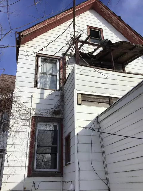 2243 W 10th Pl, Gary, IN 46404 photo 8