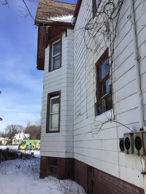 2243 W 10th Pl, Gary, IN 46404 photo 9