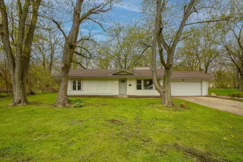 2340 Colfax St, Gary, IN 46406 photo 2