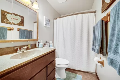 511 Dakota Dr, Lowell, IN 46356 photo 8