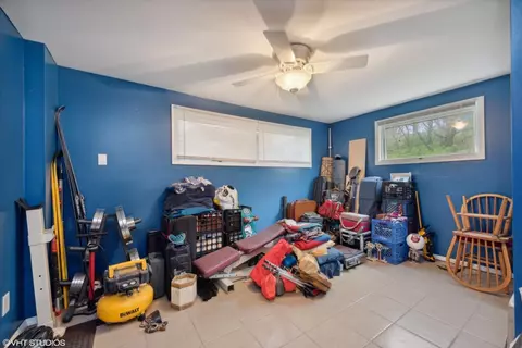 7719 Maple Ave, Gary, IN 46403 photo 11