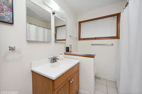 7719 Maple Ave, Gary, IN 46403 photo 12