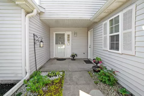 1703 Beech Dr, Crown Point, IN 46307 photo 3