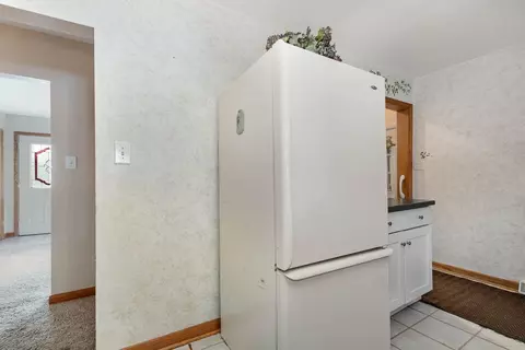 8547 Monfort Dr, Saint John, IN 46373 photo 7
