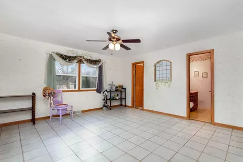 8547 Monfort Dr, Saint John, IN 46373 photo 8