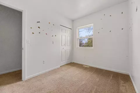 324 S Hamilton St, Gary, IN 46403 photo 16
