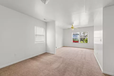 324 S Hamilton St, Gary, IN 46403 photo 3