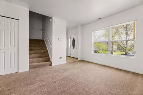 324 S Hamilton St, Gary, IN 46403 photo 9