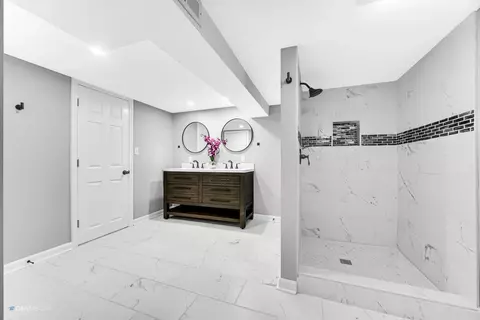 3746 Johnson St, Gary, IN 46408 photo 18