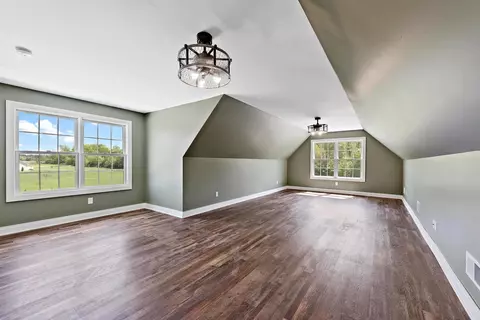 6595 Blackthorn Dr, De Motte, IN 46310 photo 20
