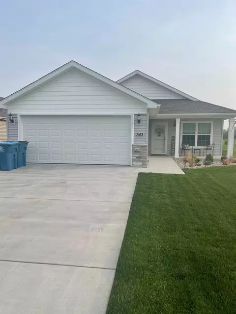 543 Blackstone Ct, Kouts, IN 46347 photo 1