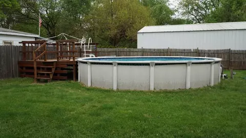 2204 Elm St, Griffith, IN 46319 photo 35