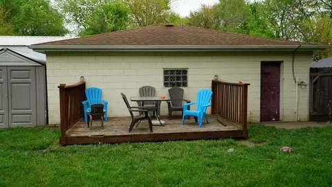 2204 Elm St, Griffith, IN 46319 photo 37