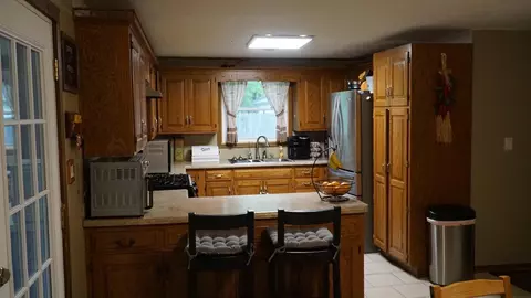 2204 Elm St, Griffith, IN 46319 photo 13