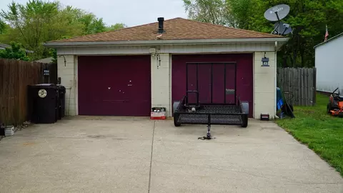 2204 Elm St, Griffith, IN 46319 photo 4