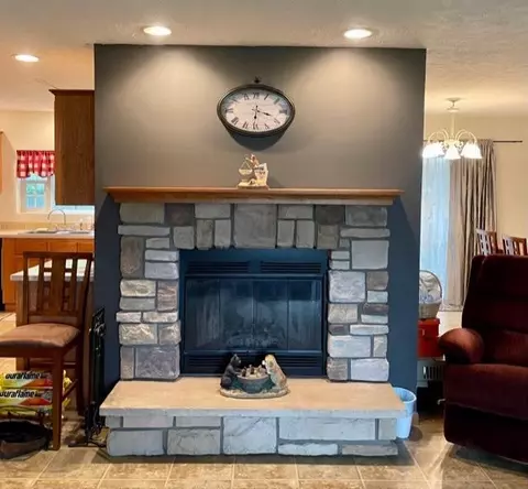 411 E Walker St, Rolling Prairie, IN 46371 photo 6
