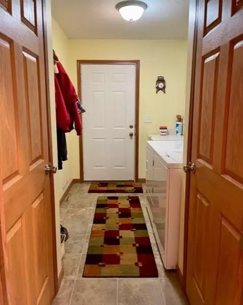 411 E Walker St, Rolling Prairie, IN 46371 photo 11