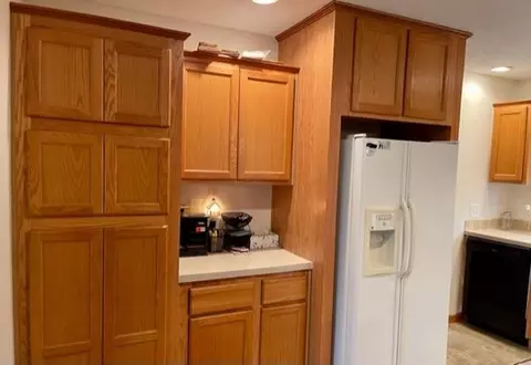 411 E Walker St, Rolling Prairie, IN 46371 photo 5