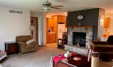 411 E Walker St, Rolling Prairie, IN 46371 photo 8