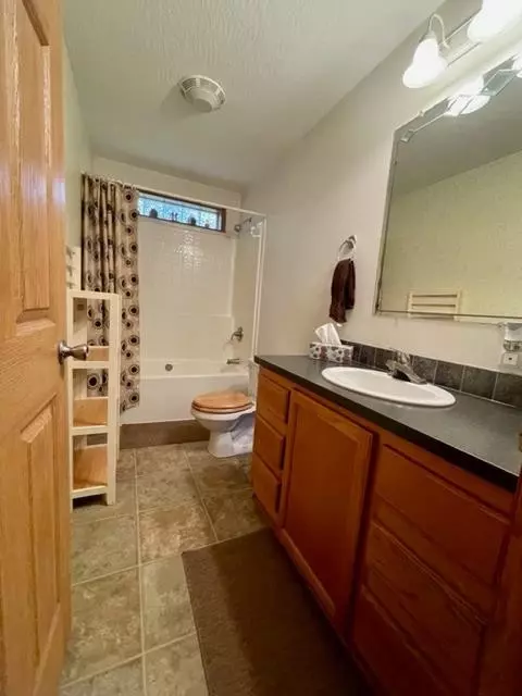 411 E Walker St, Rolling Prairie, IN 46371 photo 18