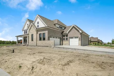 8640 W 105th Ave, Saint John, IN 46373 photo 2