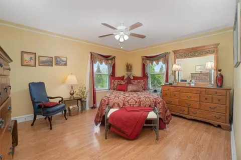 662 Roosevelt St, Gary, IN 46404 photo 16