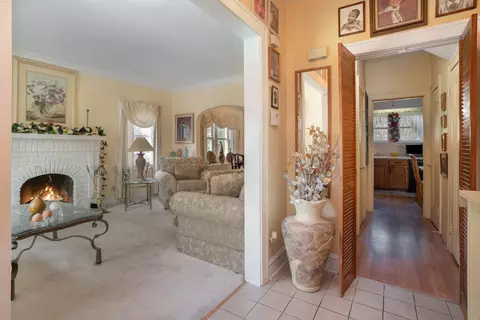662 Roosevelt St, Gary, IN 46404 photo 7