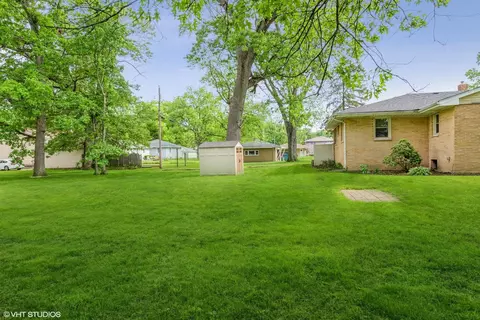 537 N Wheeler St, Griffith, IN 46319 photo 15