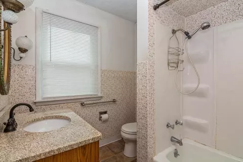 1734 Warwick Ave, Whiting, IN 46394 photo 10