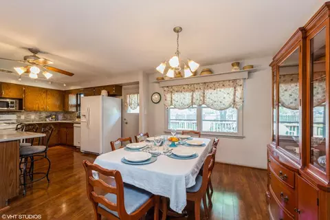 567 Evergreen Ln, Munster, IN 46321 photo 5