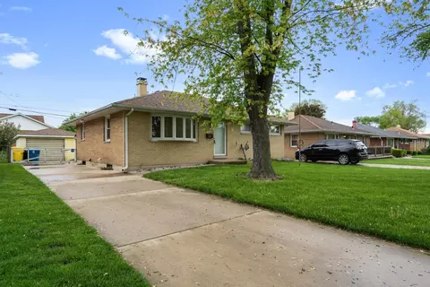 736 N Jay St, Griffith, IN 46319 photo 1