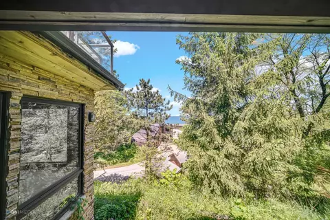 30 Crest Dr, Dune Acres, IN 46304 photo 37