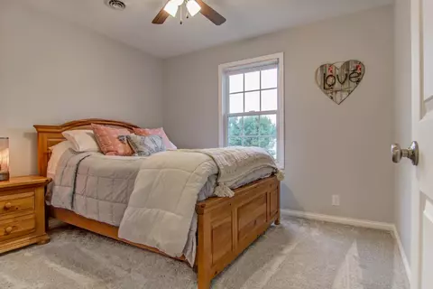 337 Kingsmill Dr, Chesterton, IN 46304 photo 18