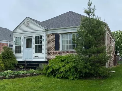 1437 Warwick Ave, Whiting, IN 46394 photo 18
