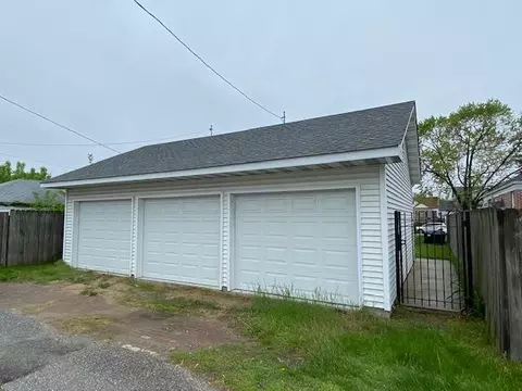 1437 Warwick Ave, Whiting, IN 46394 photo 17
