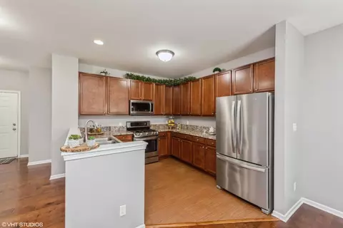 1414 Dalemont Way, Dyer, IN 46311 photo 5