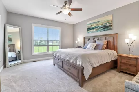 383 E Augustine Dr, Valparaiso, IN 46383 photo 11