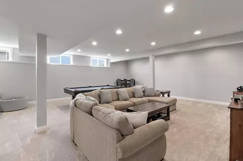 383 E Augustine Dr, Valparaiso, IN 46383 photo 18
