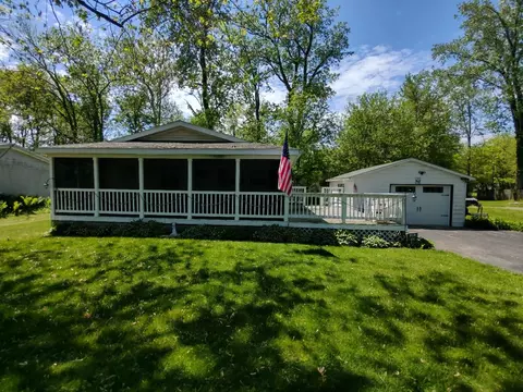 6747 S Lombardy Ln, Knox, IN 46534 photo 1