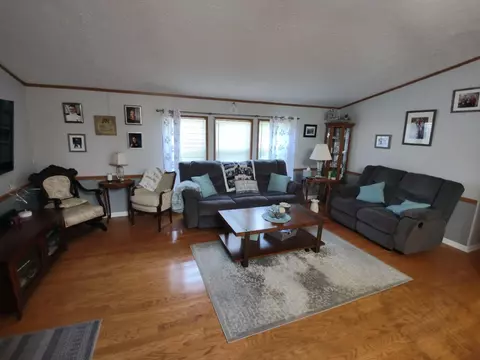 6747 S Lombardy Ln, Knox, IN 46534 photo 4