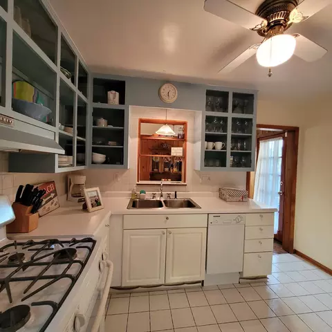 7430 Locust Ave, Gary, IN 46403 photo 17