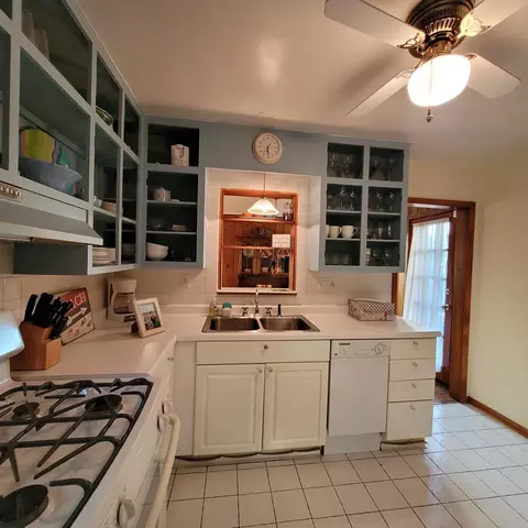 7430 Locust Ave, Gary, IN 46403 photo 17