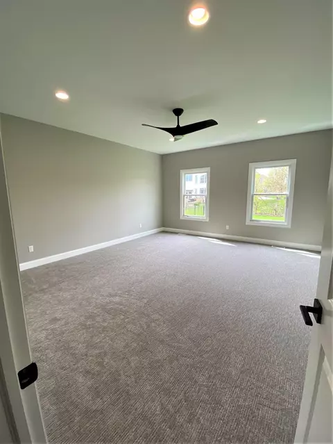 302 Cornwall Cir, Munster, IN 46321 photo 10