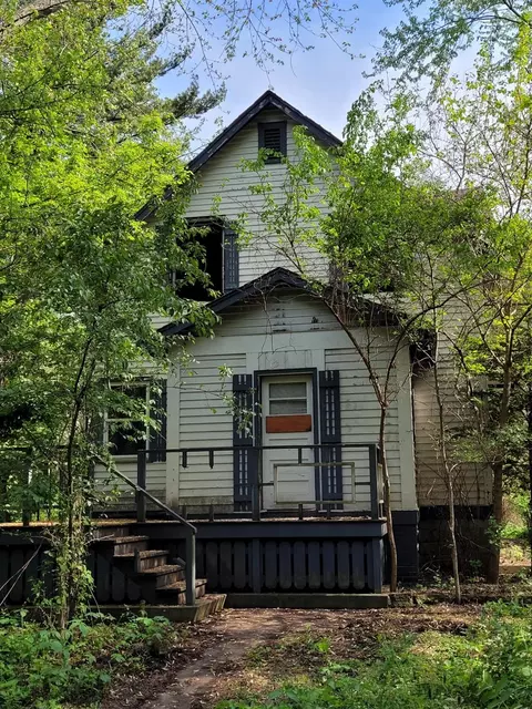 5321 E 6th Pl, Gary, IN 46403 photo 1