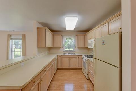 9746 Georgetowne Dr #A1, Highland, IN 46322 photo 8