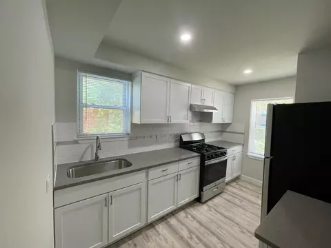 609 Ohio St, Gary, IN 46402 photo 7
